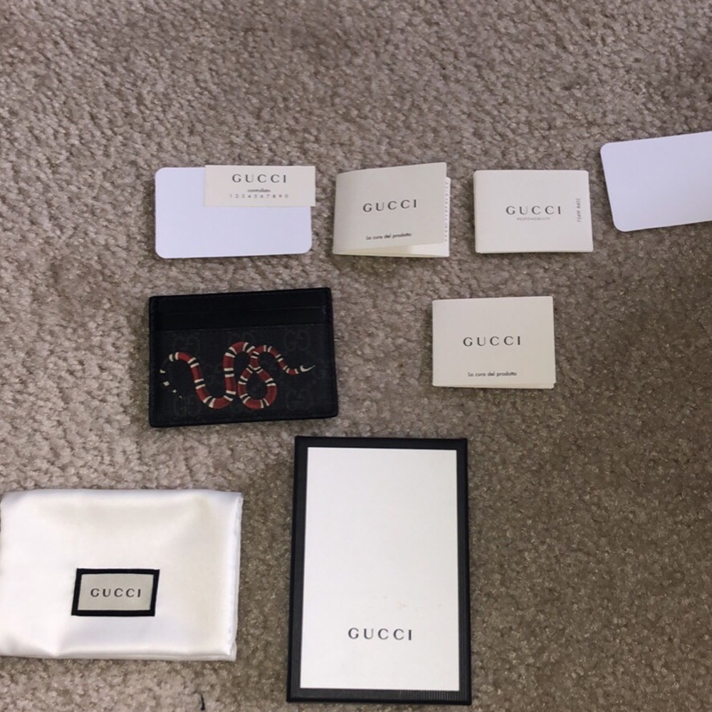 Gucci wallet